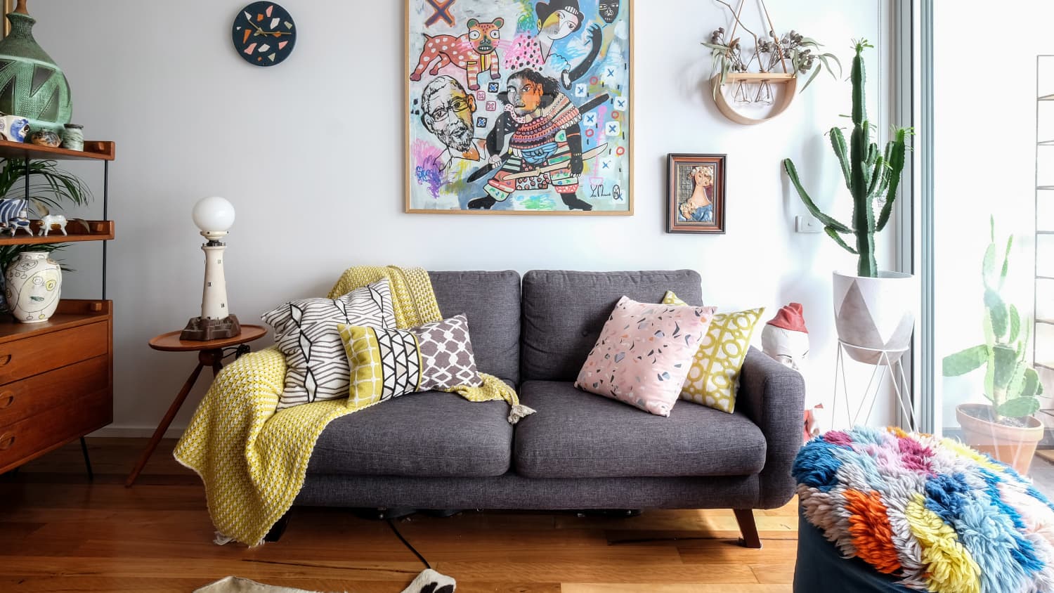 Fluffing couch on sale cushions